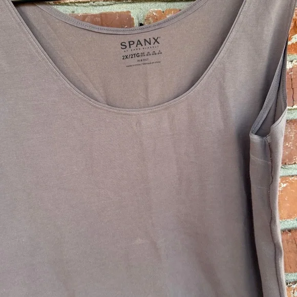 SPANX Women's Taupe Tank Top size 2X - Picture 2 of 4